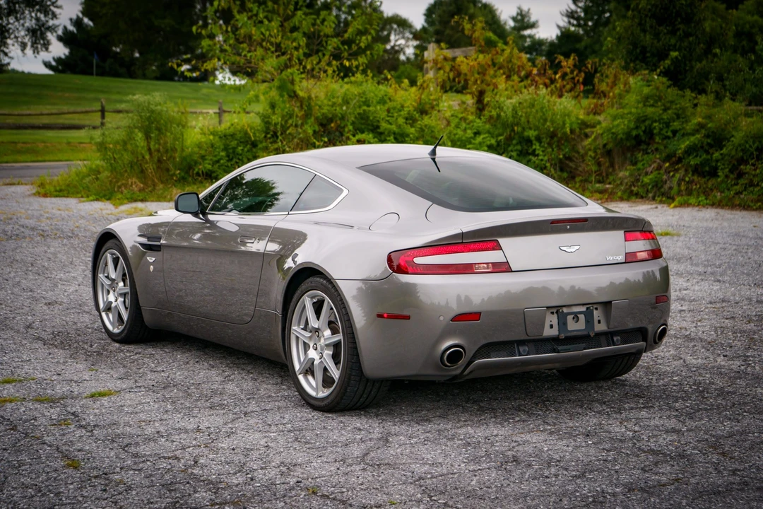 2007 Aston Martin V8 Vantage (2006-2017) - Image 11 of 31
