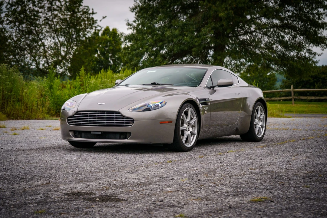 2007 Aston Martin V8 Vantage (2006-2017) - Image 2 of 31