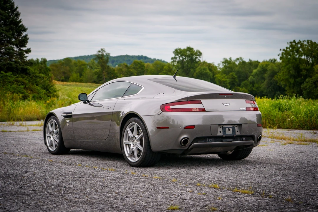 2007 Aston Martin V8 Vantage (2006-2017) - Image 9 of 31