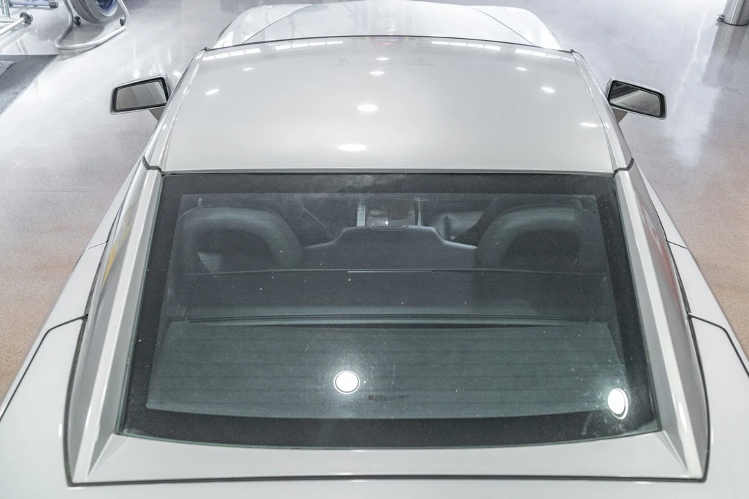 2007 Cadillac XLR - Image 23 of 31
