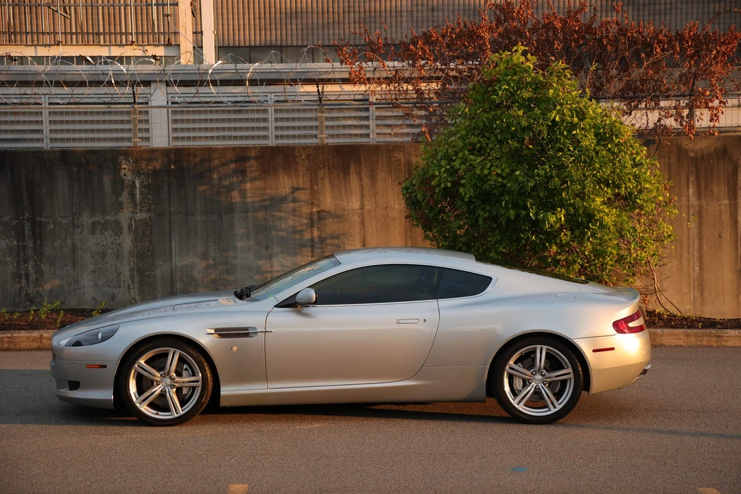 2008 Aston Martin DB9 - Image 24 of 31