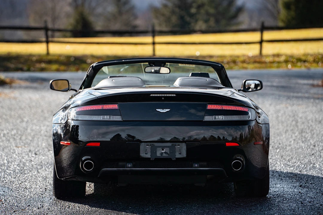 2008 Aston Martin Vantage - Image 18 of 31
