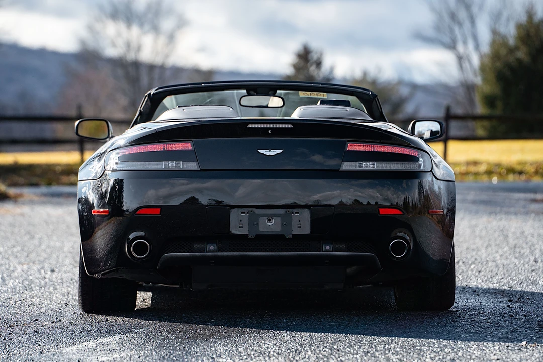 2008 Aston Martin Vantage - Image 19 of 31