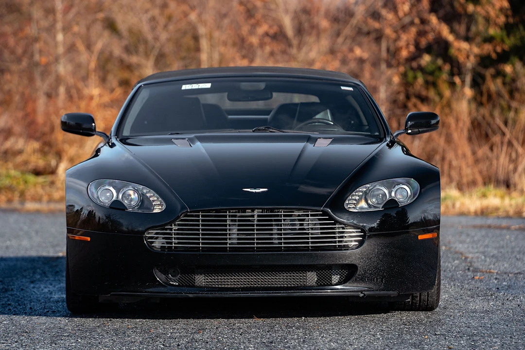 2008 Aston Martin Vantage - Image 2 of 31