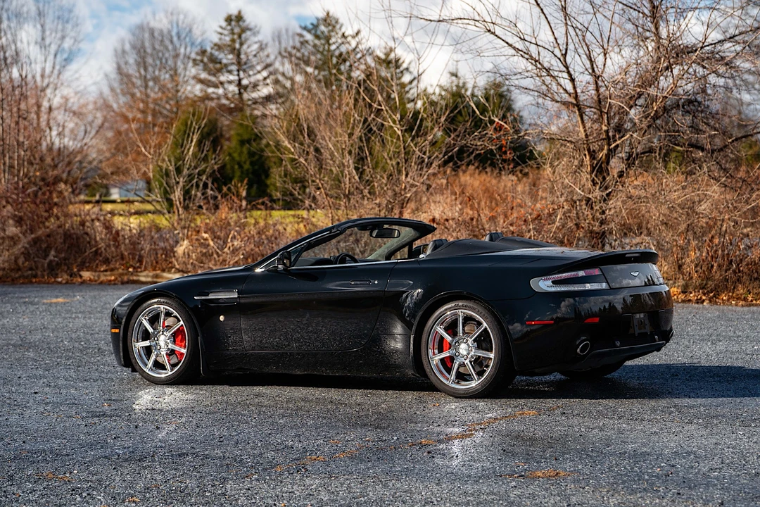 2008 Aston Martin Vantage - Image 26 of 31
