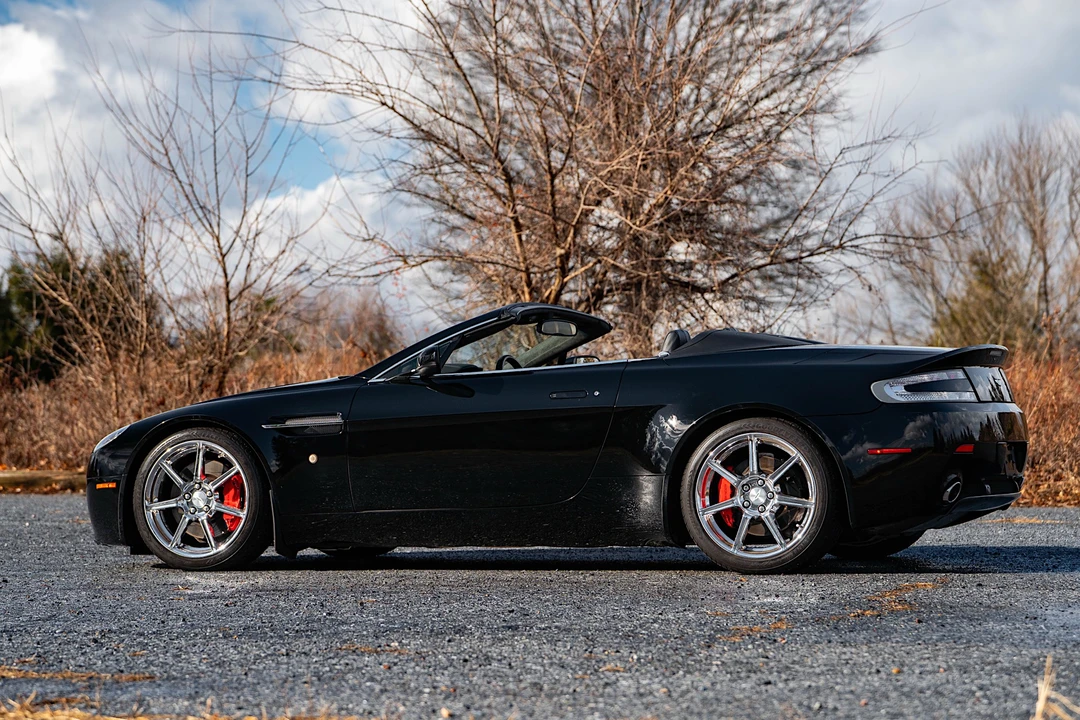 2008 Aston Martin Vantage - Image 28 of 31
