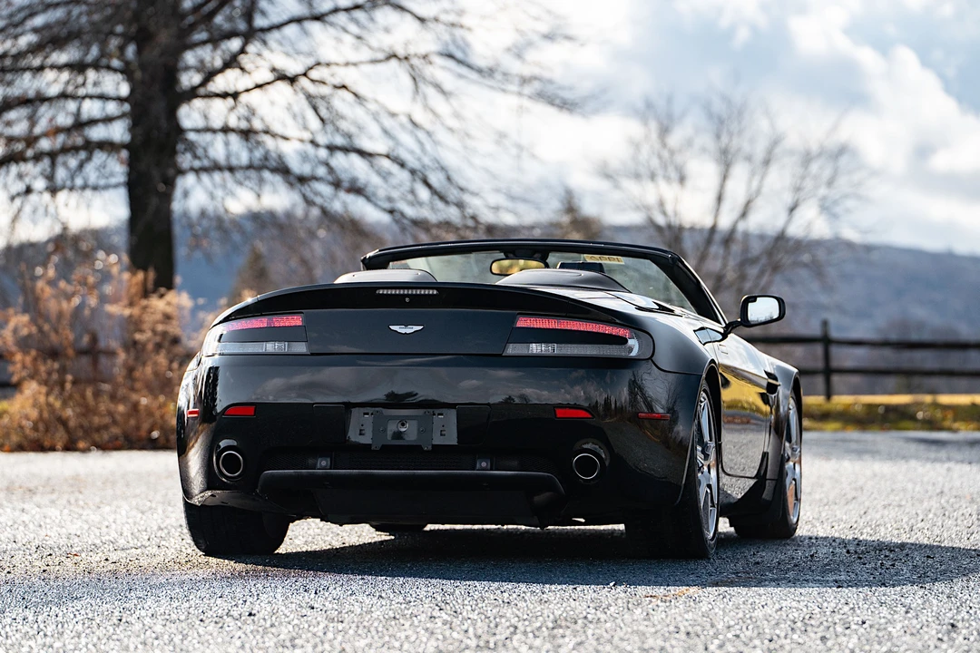 2008 Aston Martin Vantage - Image 17 of 31