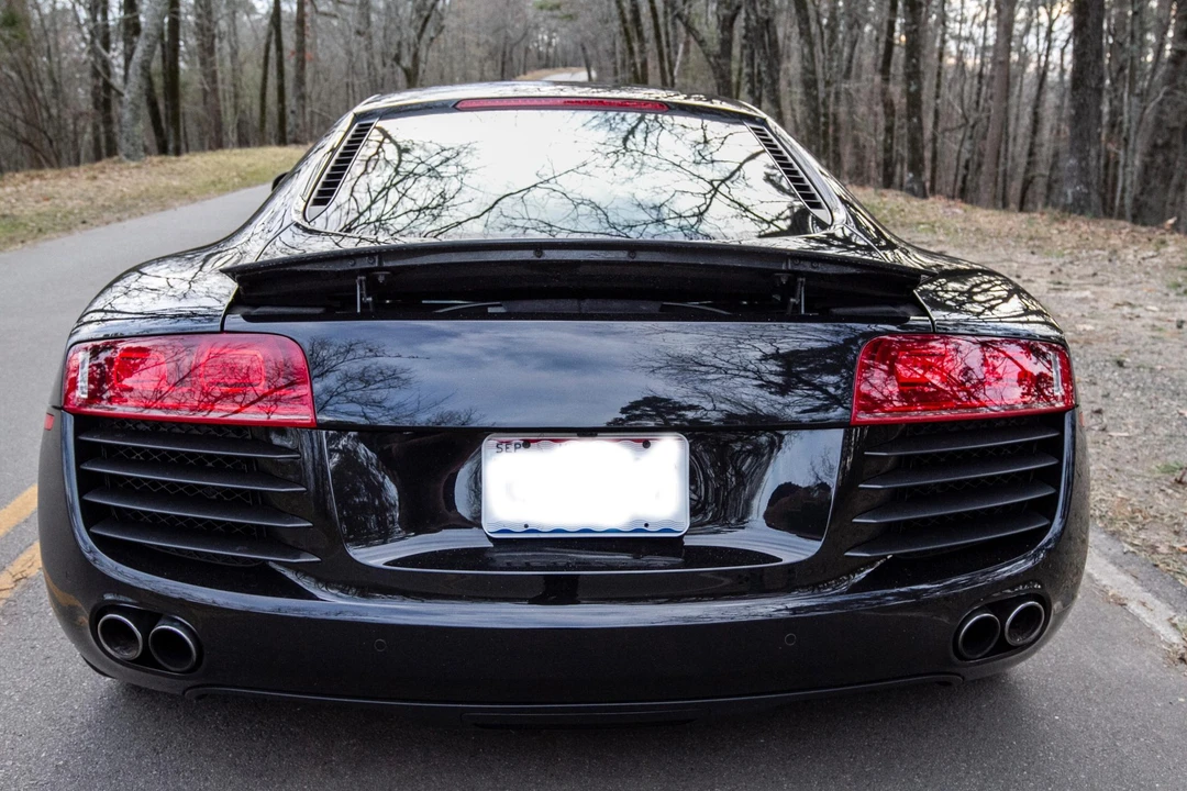 2008 Audi 42 R8 - Image 9 of 31