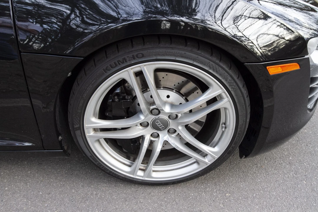 2008 Audi 42 R8 - Image 27 of 31