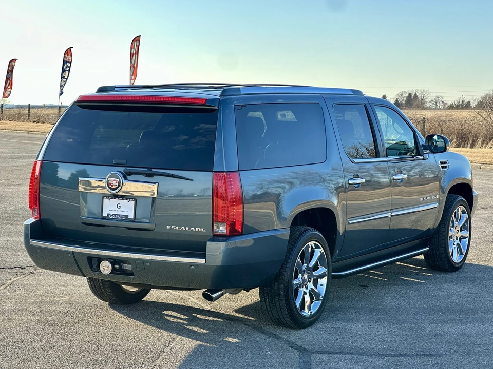 2008 Cadillac Escalade & EXT 3rd Gen - Image 18 of 31