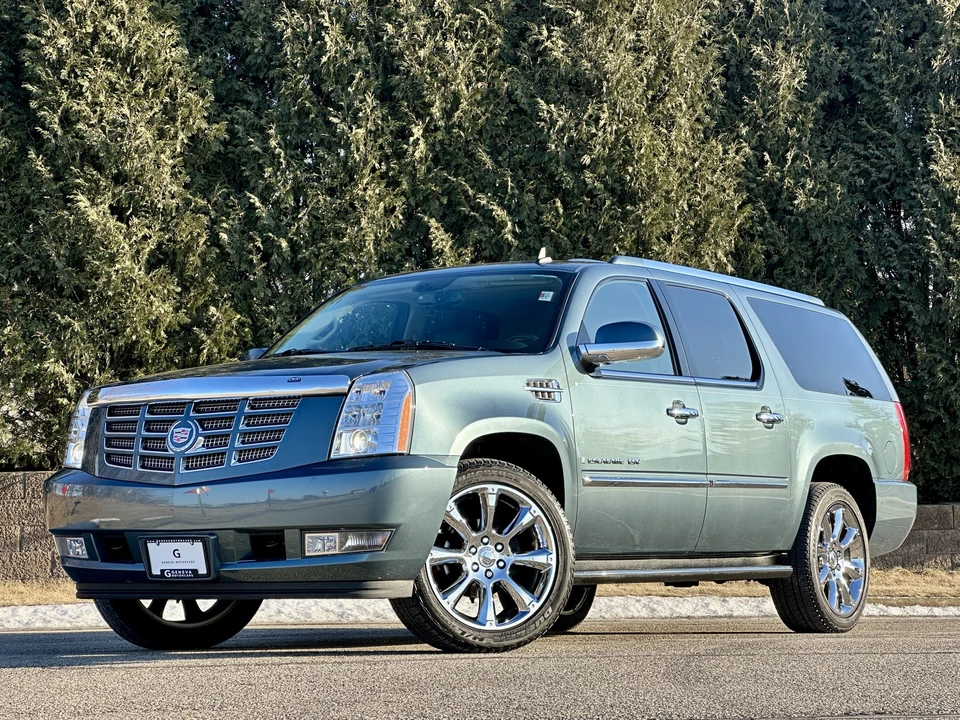 2008 Cadillac Escalade & EXT 3rd Gen - Image 2 of 31