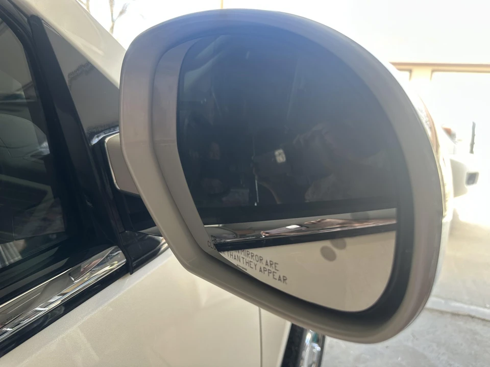 2008 Cadillac Escalade & EXT 3rd Gen - Image 18 of 31