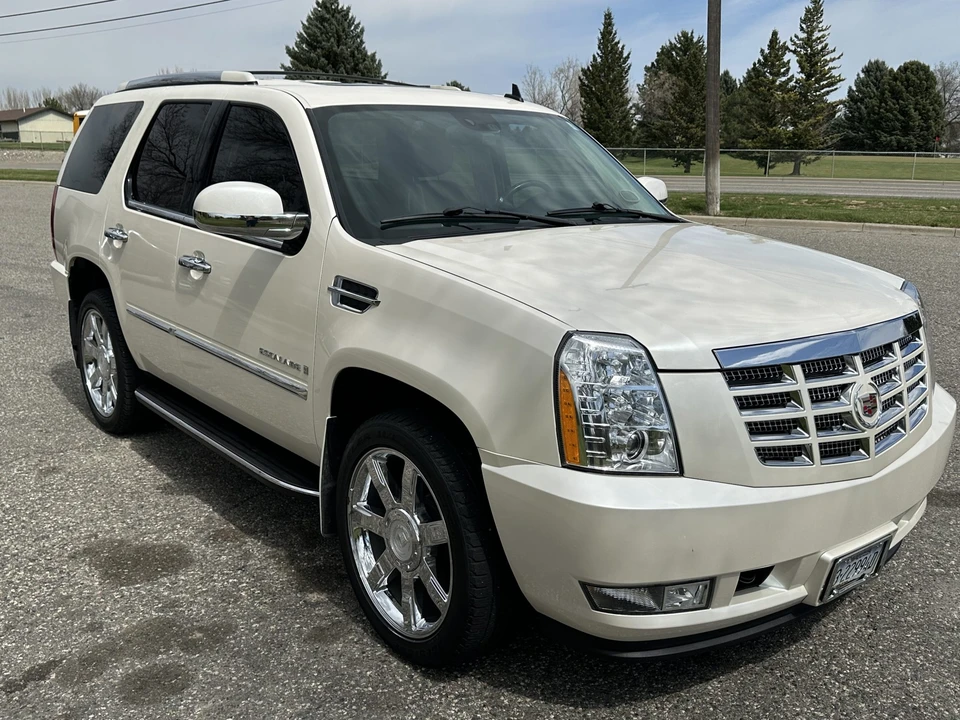 2008 Cadillac Escalade & EXT 3rd Gen - Image 9 of 31