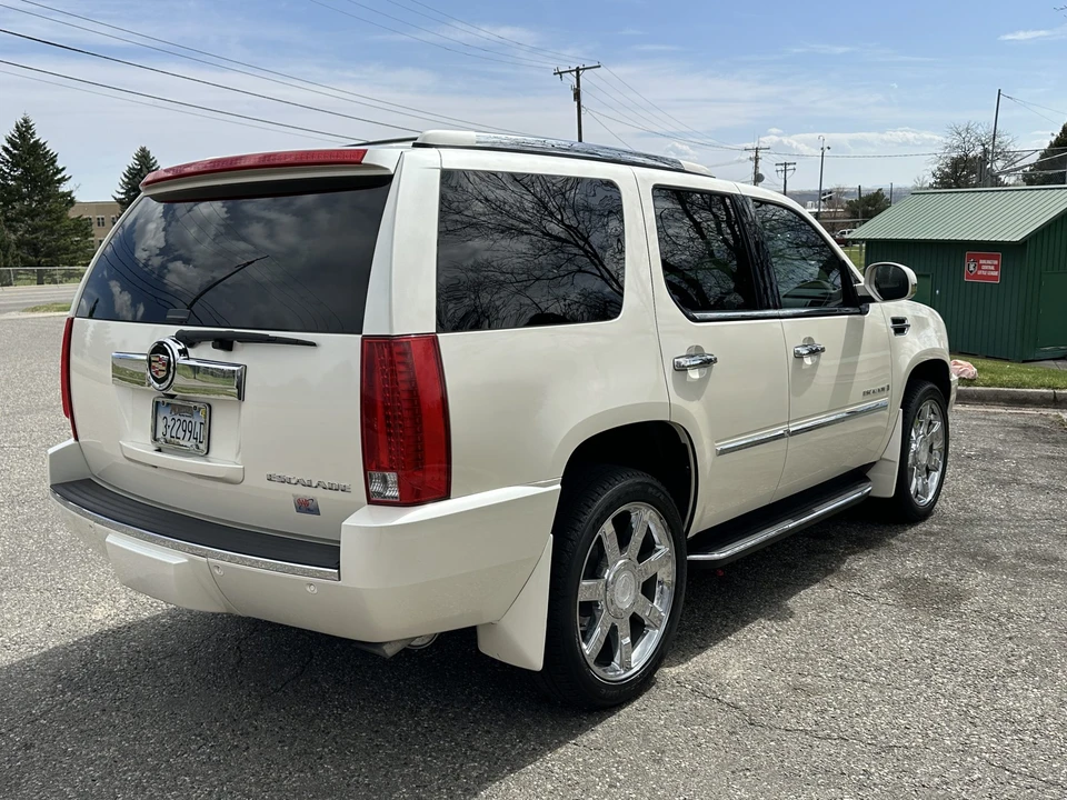 2008 Cadillac Escalade & EXT 3rd Gen - Image 6 of 31