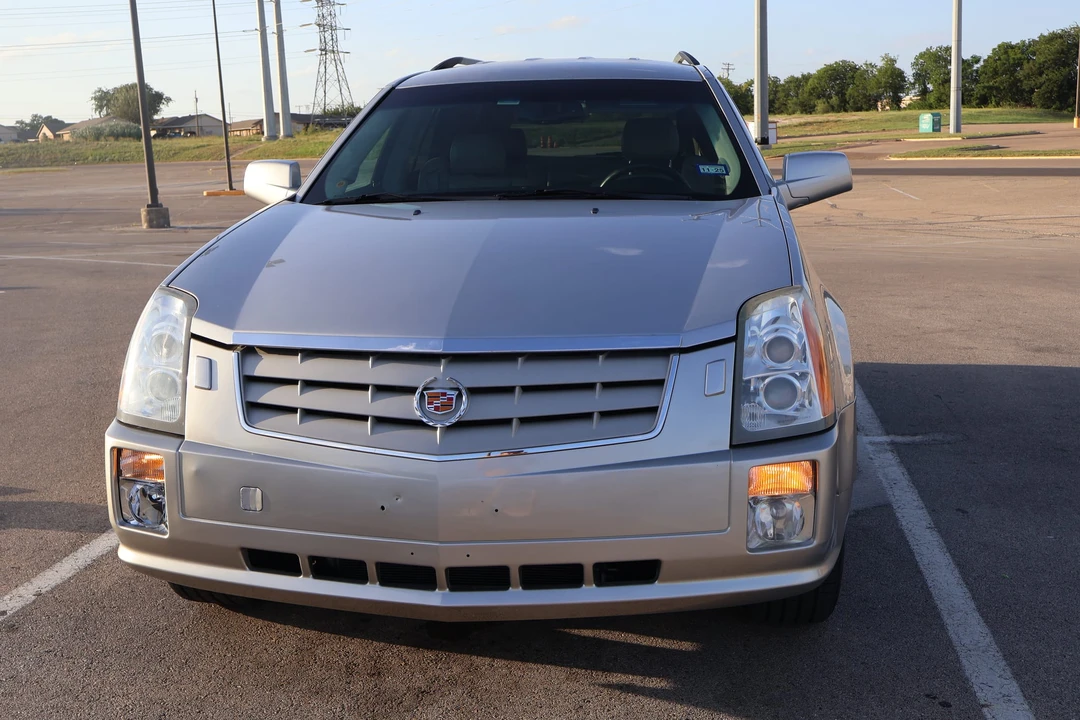 2008 Cadillac SRX - Image 3 of 31