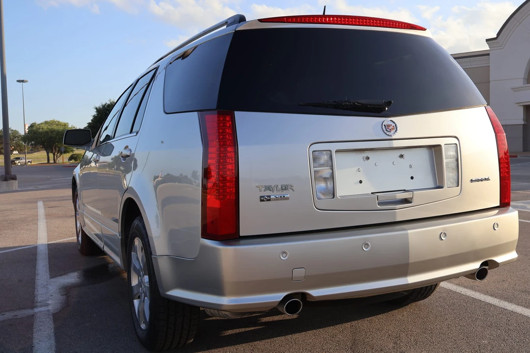 2008 Cadillac SRX - Image 15 of 31