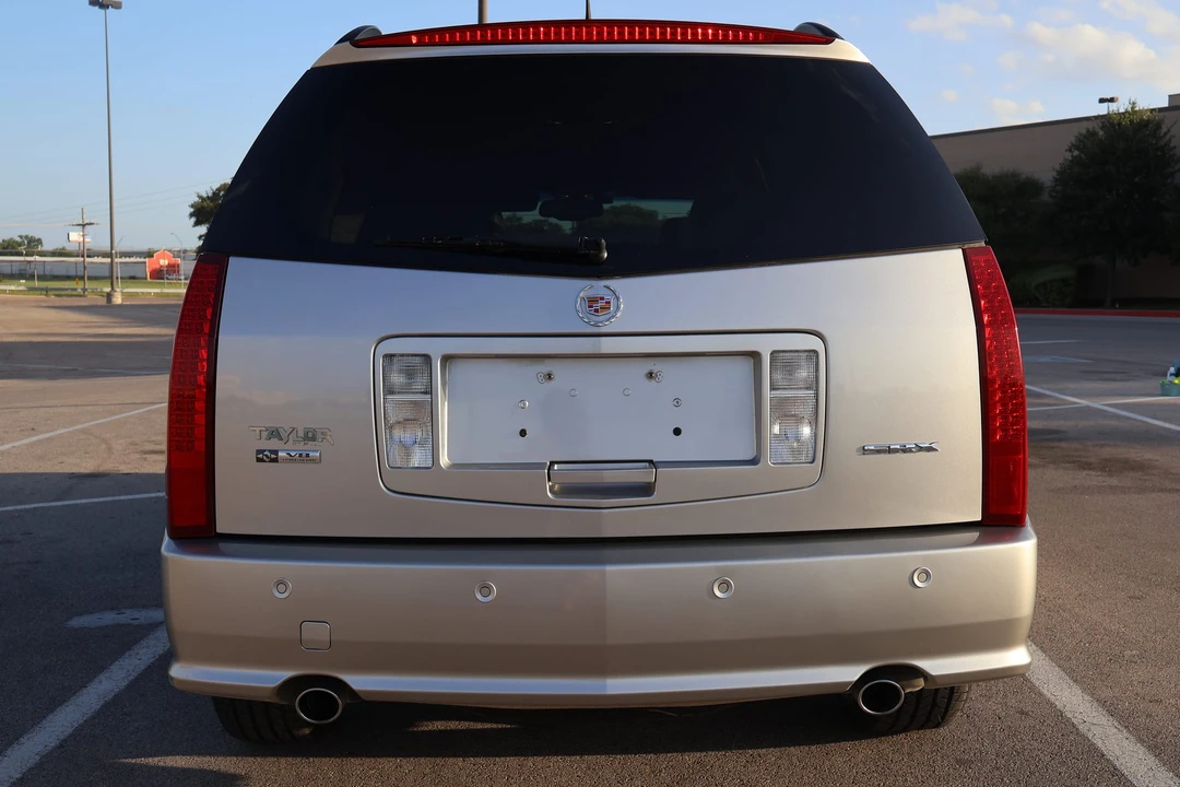 2008 Cadillac SRX - Image 13 of 31