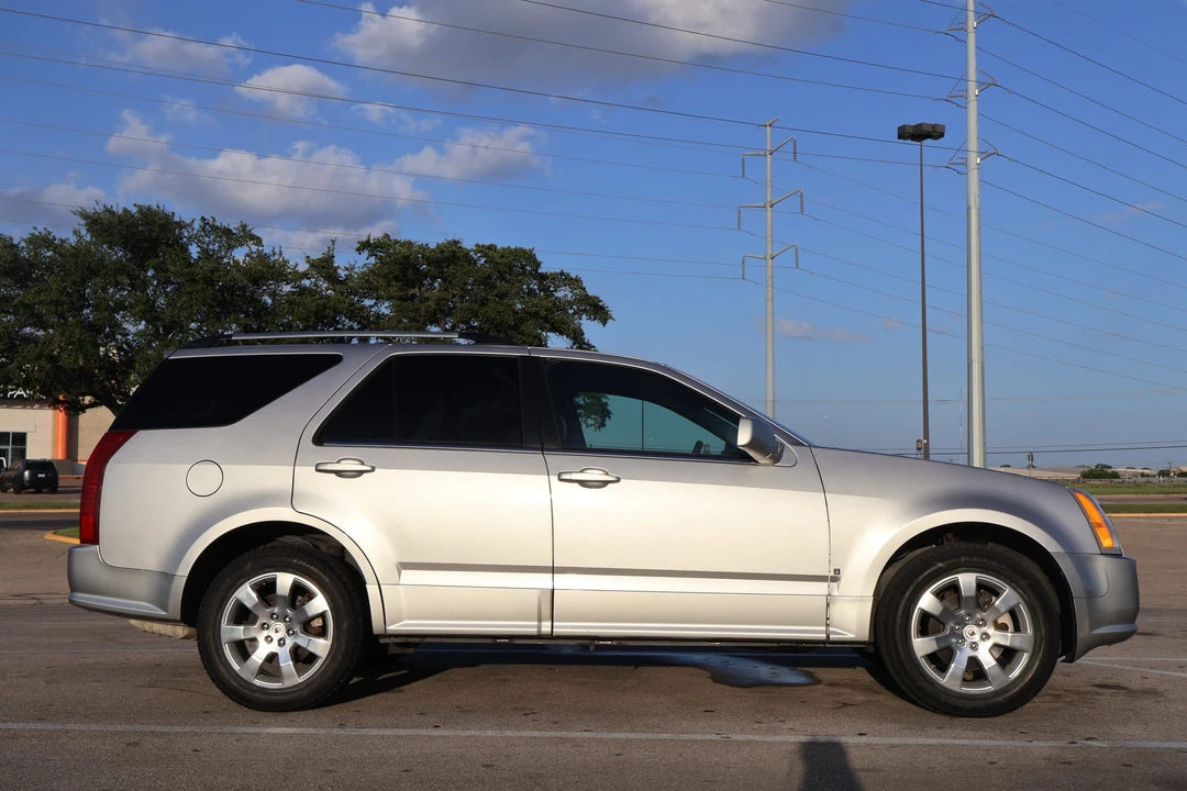 2008 Cadillac SRX - Image 8 of 31