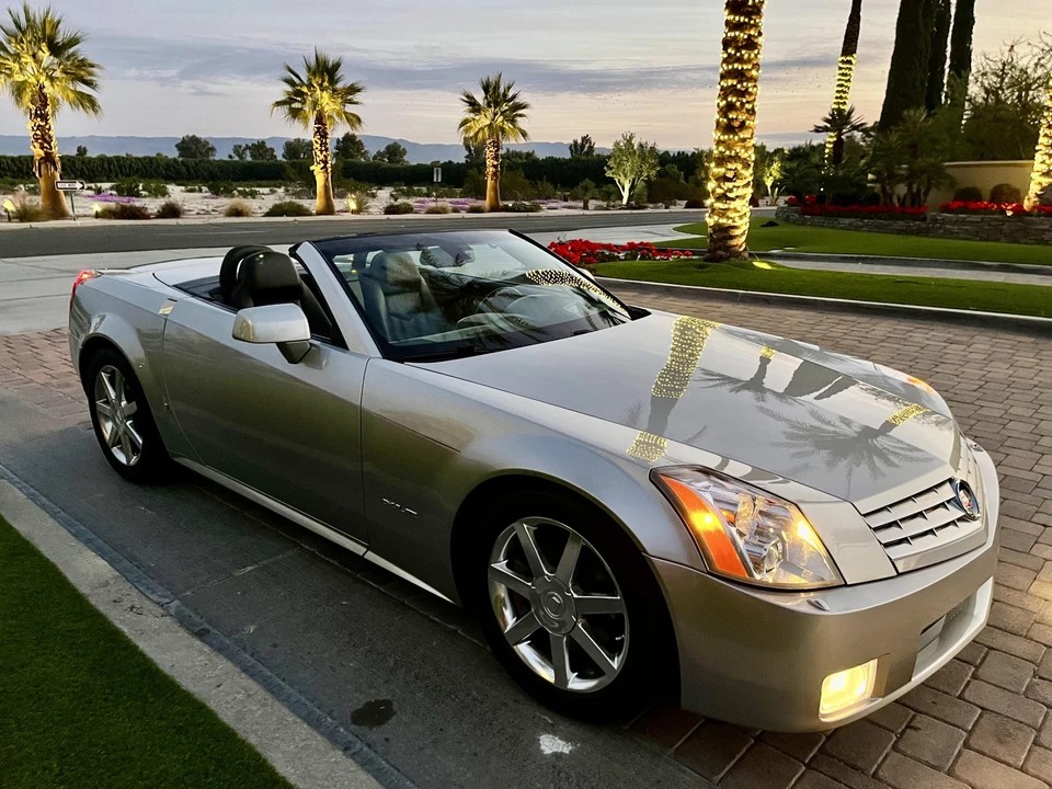 2008 Cadillac XLR - Image 23 of 31