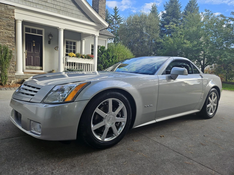 2008 Cadillac XLR - Image 23 of 31