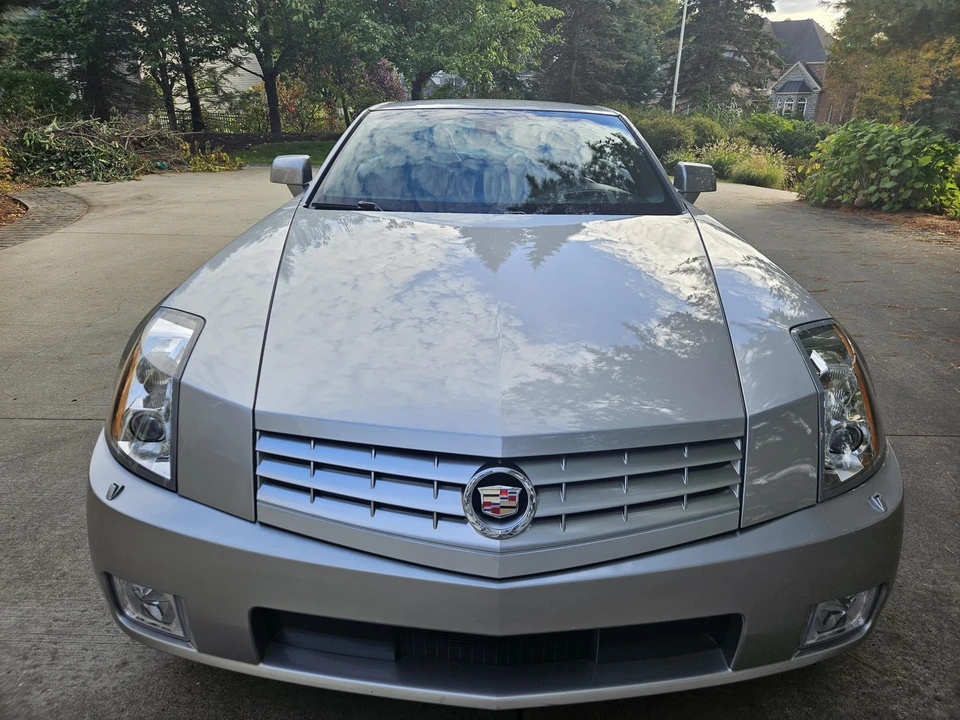 2008 Cadillac XLR - Image 25 of 31