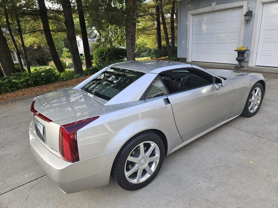 2008 Cadillac XLR - Image 31 of 31