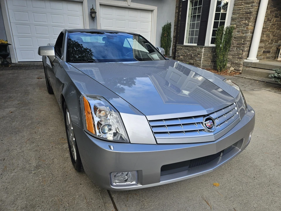 2008 Cadillac XLR - Image 6 of 31