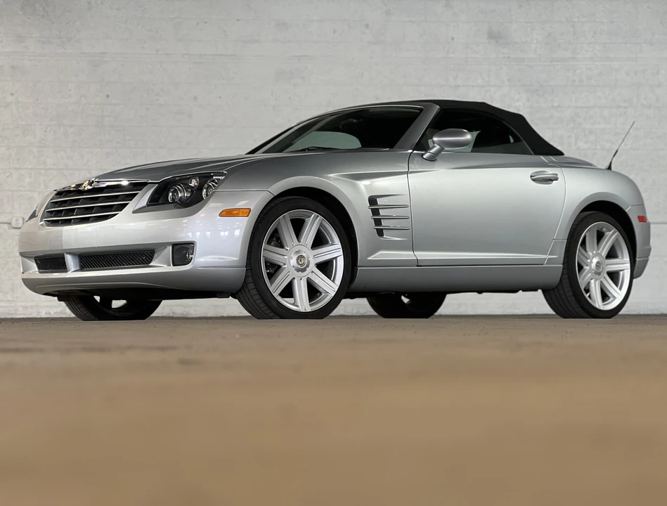 2008 Chrysler Crossfire - Image 27 of 31