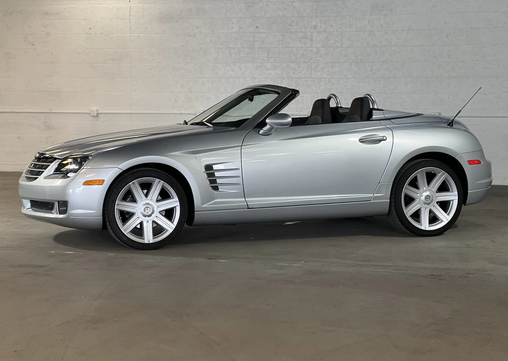 2008 Chrysler Crossfire - Image 2 of 31