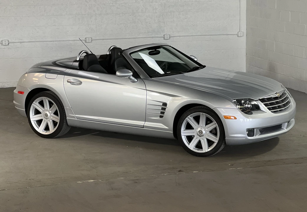 2008 Chrysler Crossfire - Image 10 of 31