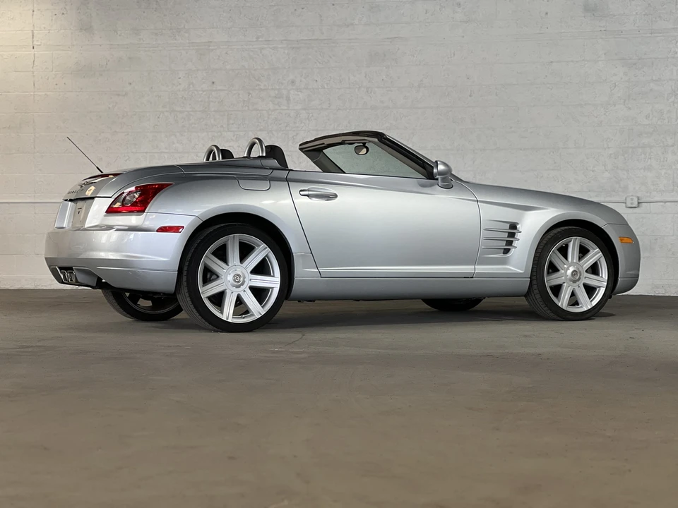 2008 Chrysler Crossfire - Image 13 of 31