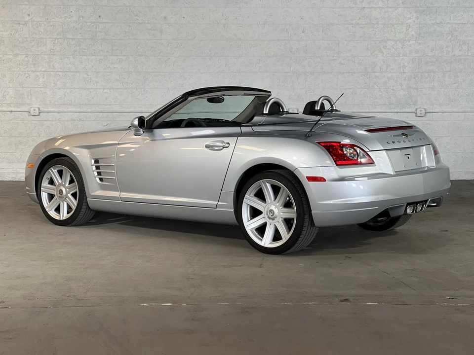 2008 Chrysler Crossfire - Image 24 of 31