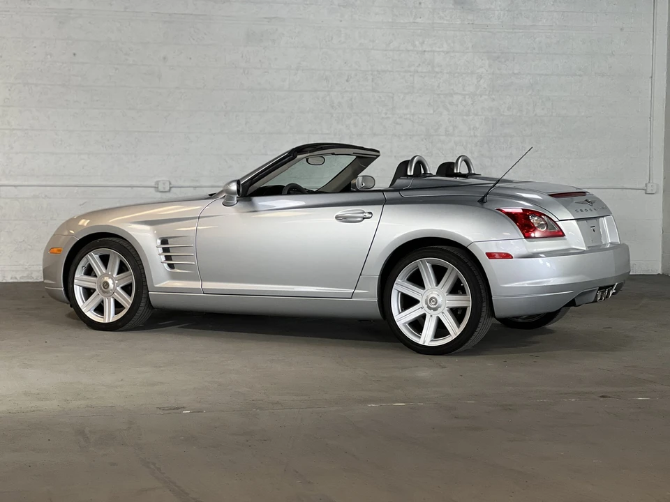 2008 Chrysler Crossfire - Image 25 of 31