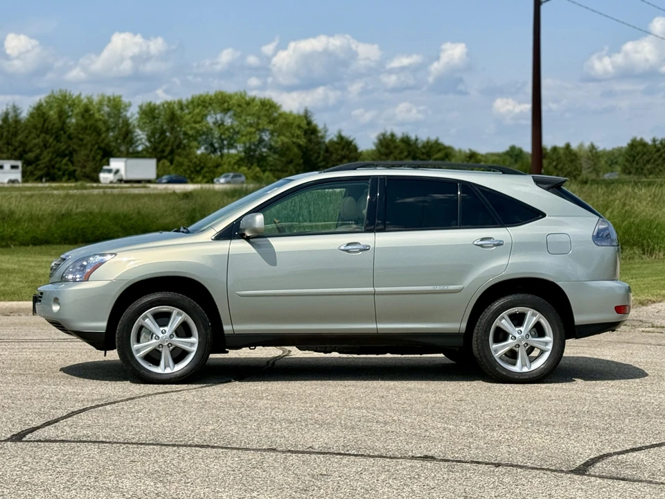 2008 Lexus RX 2nd Gen - Image 9 of 31
