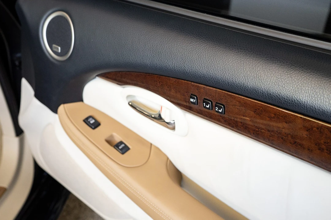 2008 Lexus SC430 - Image 31 of 31