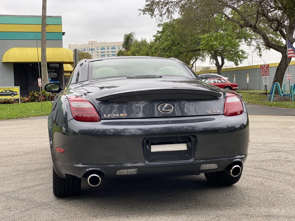 2008 Lexus SC430 - Image 13 of 31