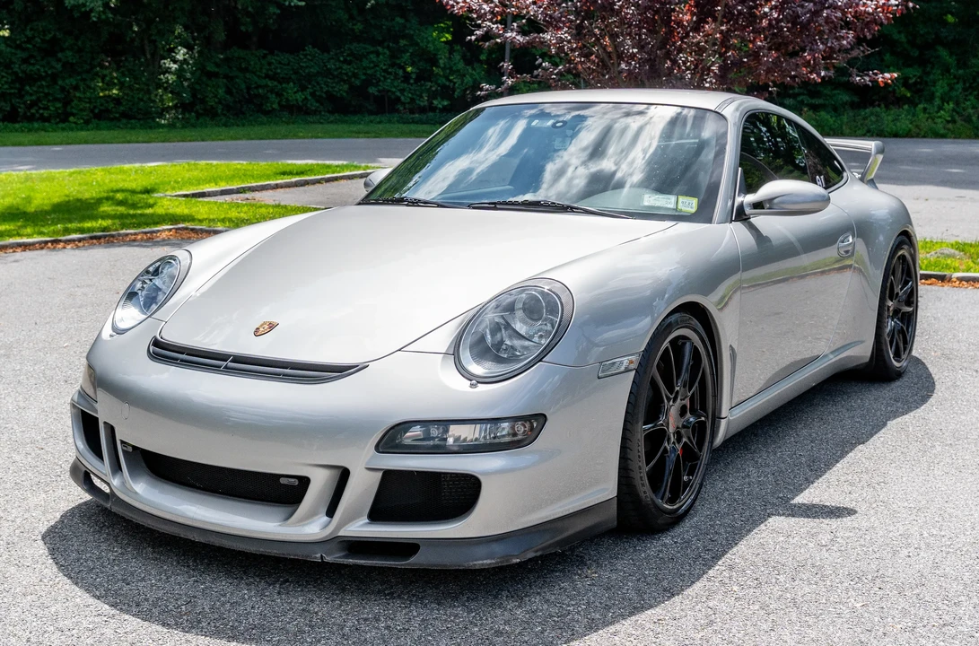 2008 Porsche 997 GT3 - Image 2 of 31