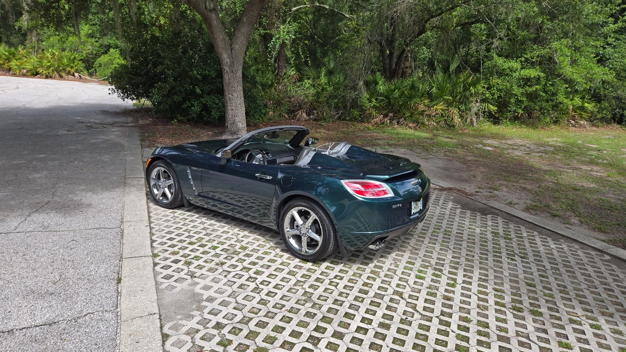 2008 Saturn Sky Red Line - Image 16 of 31