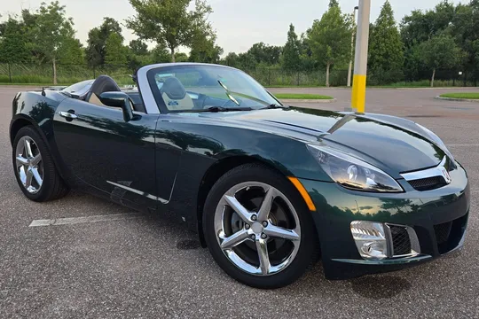 2008 Saturn Sky Red Line
