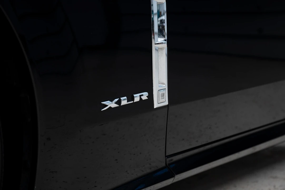 2009 Cadillac XLR - Image 22 of 31