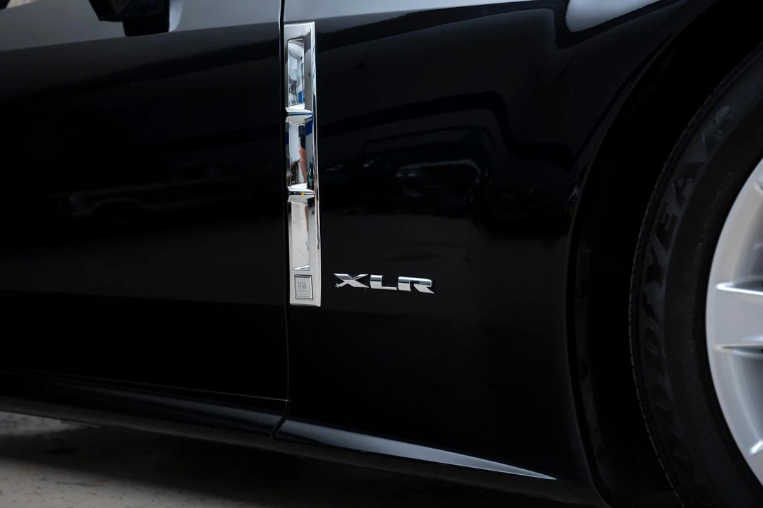 2009 Cadillac XLR - Image 23 of 31