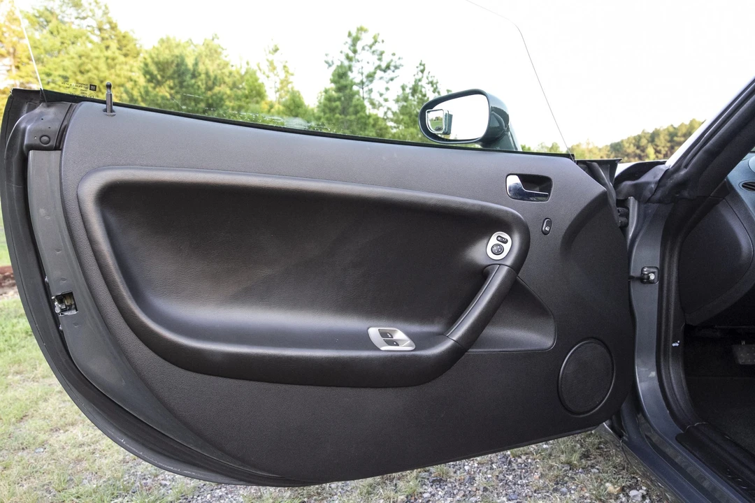 2009 Pontiac Solstice - Image 26 of 31