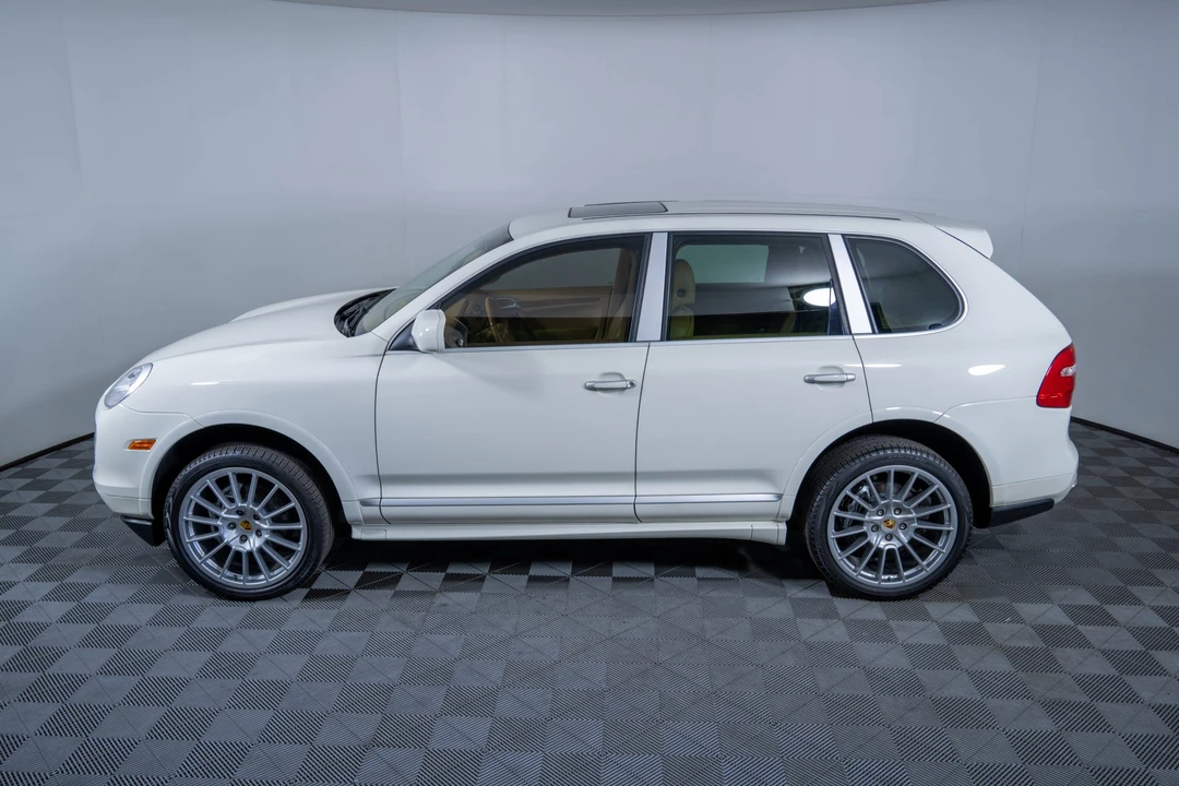 2009 Porsche 955/957 Cayenne - Image 24 of 31