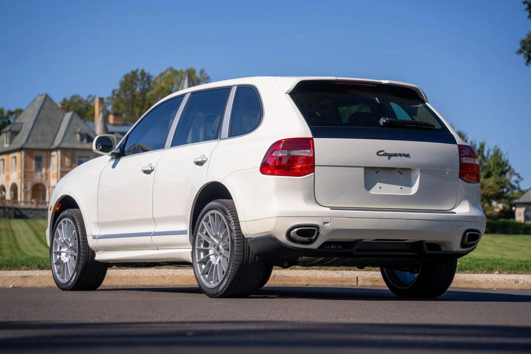 2009 Porsche 955/957 Cayenne - Image 8 of 31