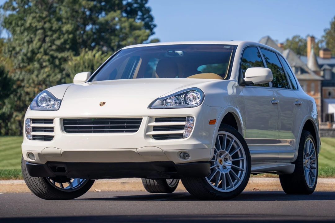 2009 Porsche 955/957 Cayenne - Image 2 of 31