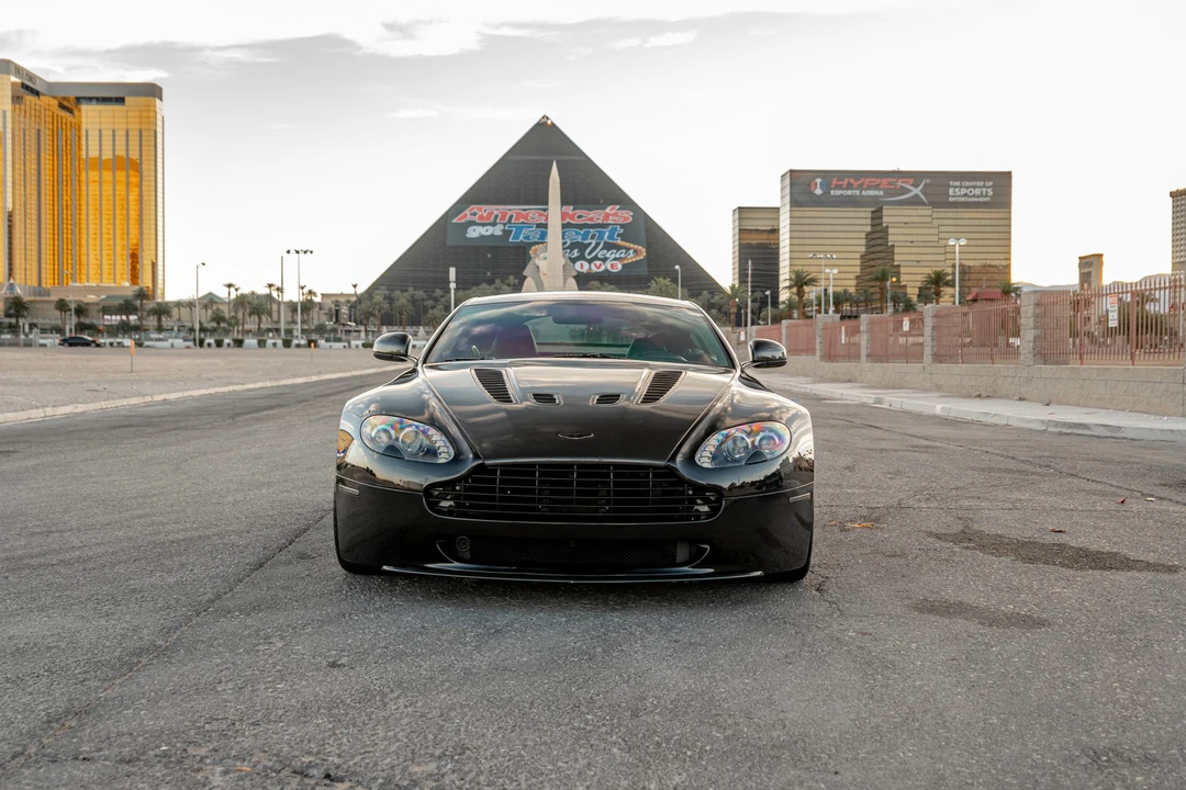 2010 Aston Martin V8 Vantage (2006-2017) - Image 7 of 31