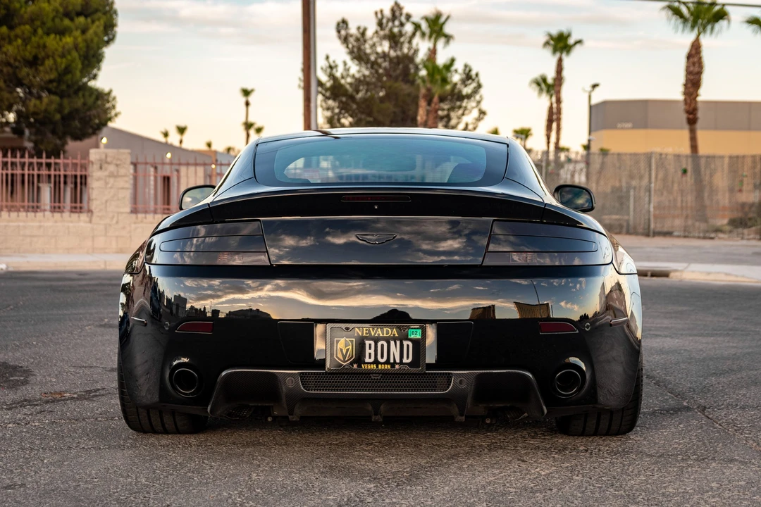 2010 Aston Martin V8 Vantage (2006-2017) - Image 16 of 31