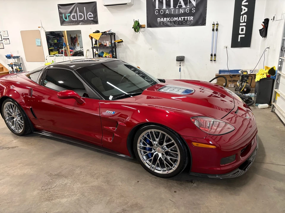 2010 Chevrolet Corvette C6 ZR1 - Image 21 of 31