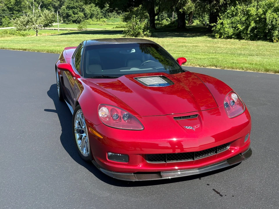 2010 Chevrolet Corvette C6 ZR1 - Image 13 of 31