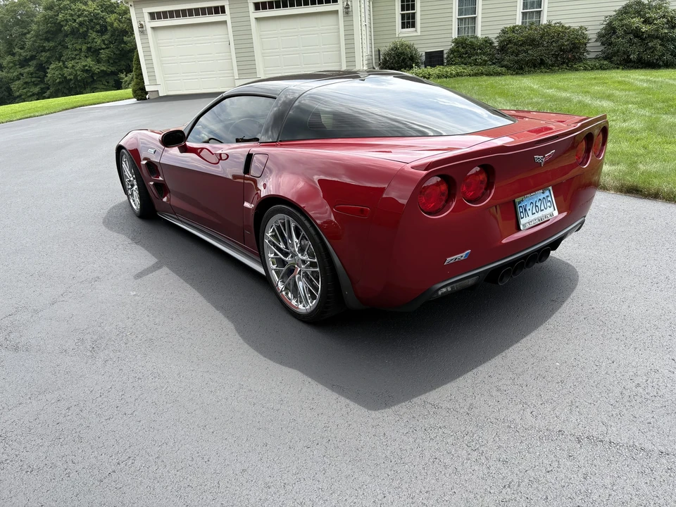 2010 Chevrolet Corvette C6 ZR1 - Image 7 of 31
